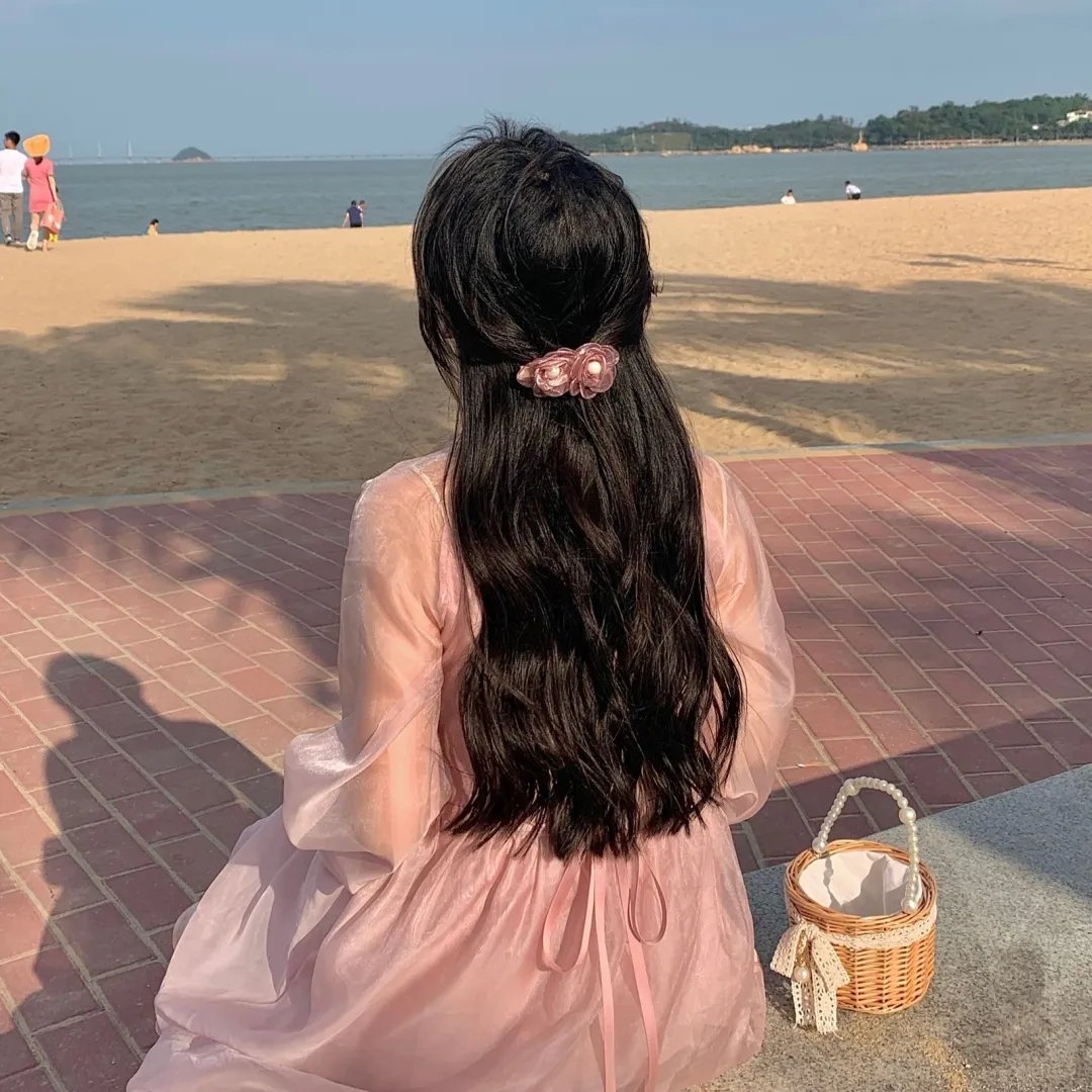 如珠如宝的人生海报